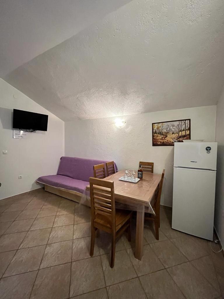 Apartmani Mirjana Tribanj-Kruscica Exterior foto